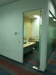 Raffles Place MRT (D1), Office #564738101